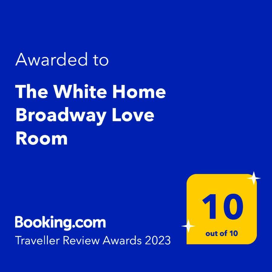 The White Home Broadway Love Room Châteauroux Zewnętrze zdjęcie