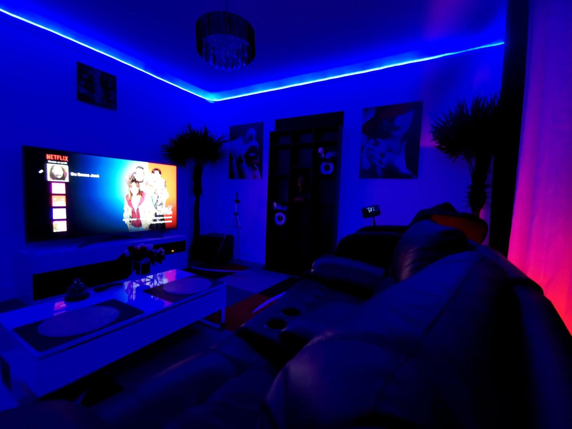 The White Home Broadway Love Room Châteauroux Zewnętrze zdjęcie